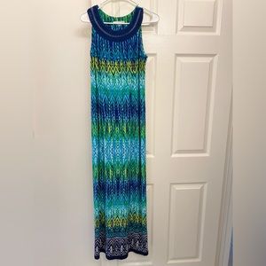 Colorful summer Maxi dress. Studio One, size 6. Multi colors.